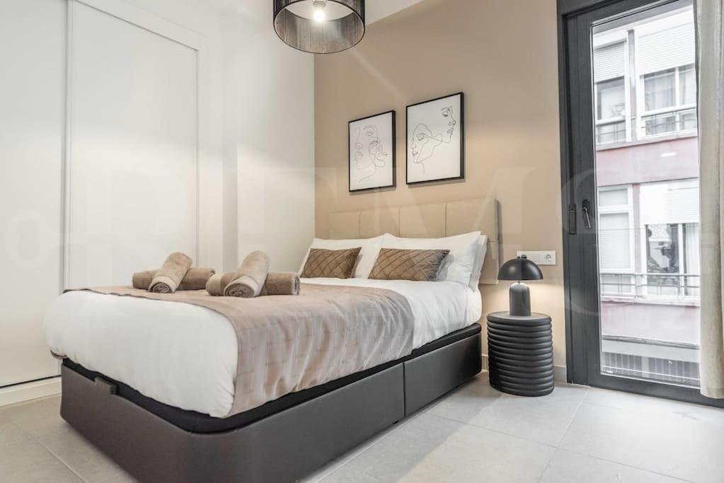 Modern Apartment With Patio & Parking By Rems Μάλαγα Εξωτερικό φωτογραφία