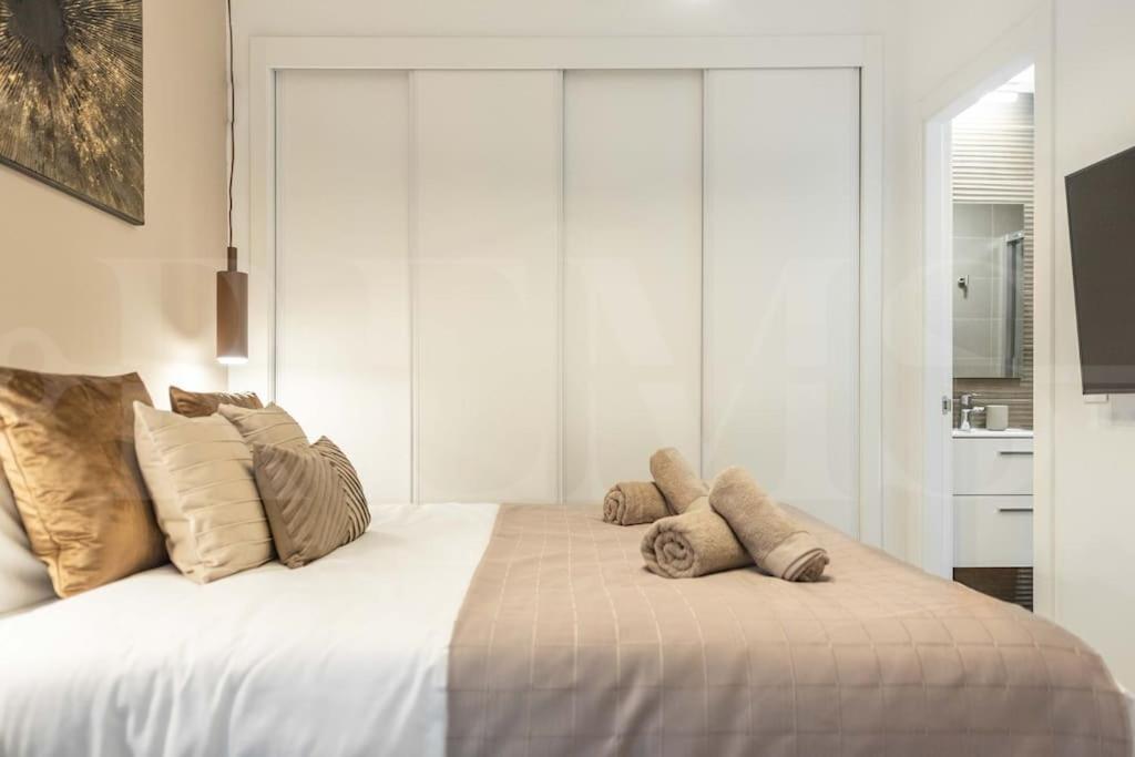 Modern Apartment With Patio & Parking By Rems Μάλαγα Εξωτερικό φωτογραφία
